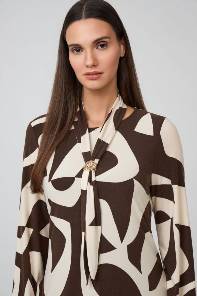  BROWN SIHLOUETT